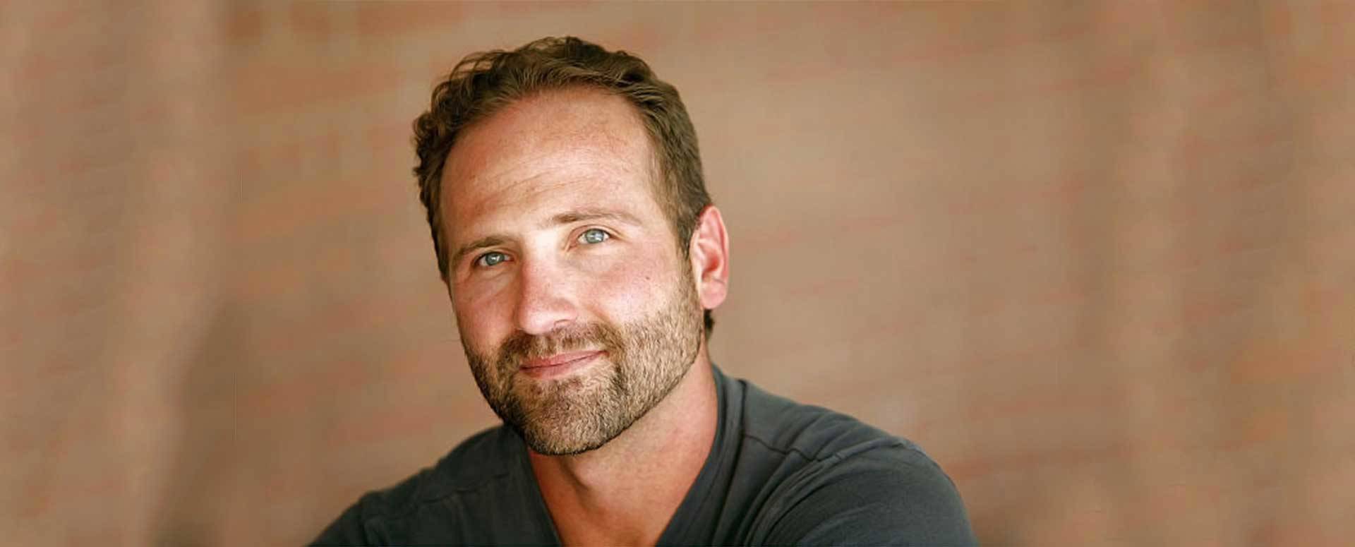 Thad Roberts