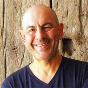 Simon  Majumdar