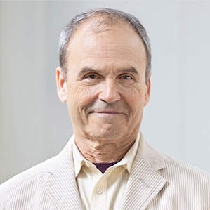 Scott  Turow