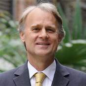 Klaus  Schmidt-Hebbel