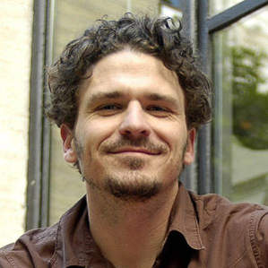Dave  Eggers