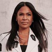 Nia  Long