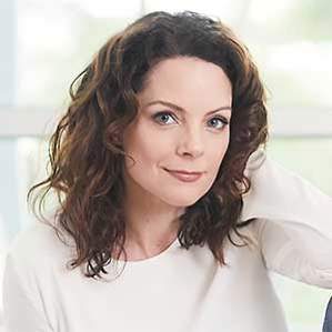 Kimberly  Williams-Paisley