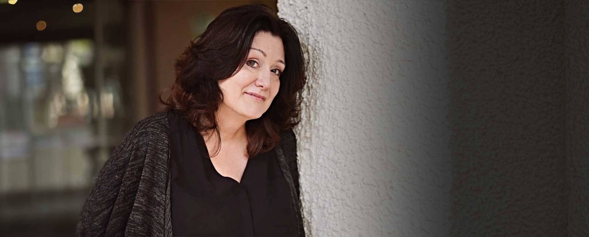 Rebecca Lewis-Pankratz