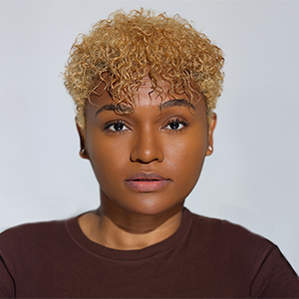 Lauren "Lolo"  Spencer