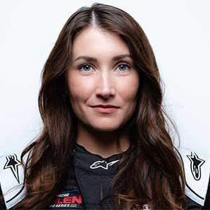 Julia  Landauer