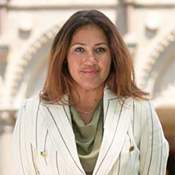 Dr. Maysa  Akbar