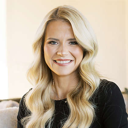 Hear Elizabeth Smart’s Unfiltered Story in New Netflix Documentary "Kidnapped"