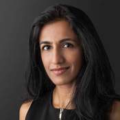 Ayesha  Khanna