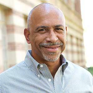Dr. Pedro  Noguera