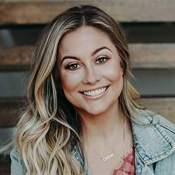 Shawn  Johnson