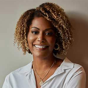 Marisa Renee Lee