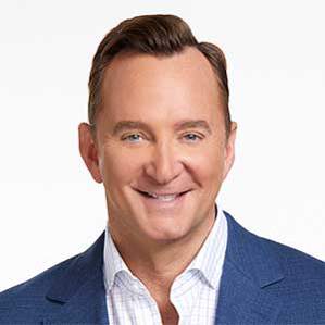 Clinton  Kelly