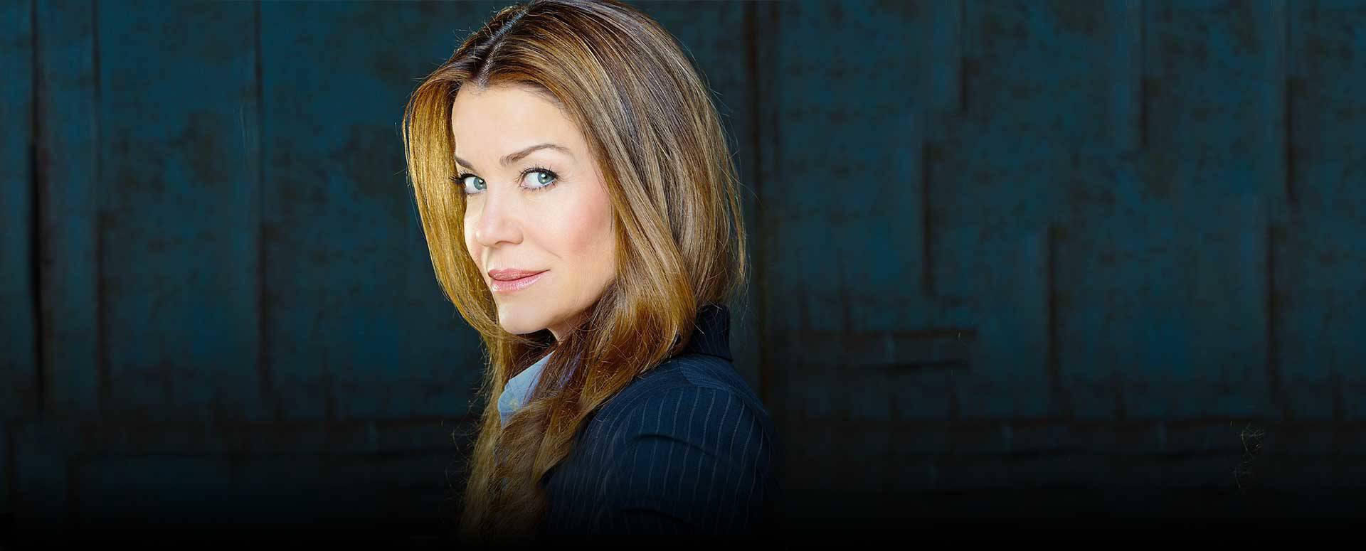 Claudia Christian