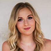 Jessie  Chris