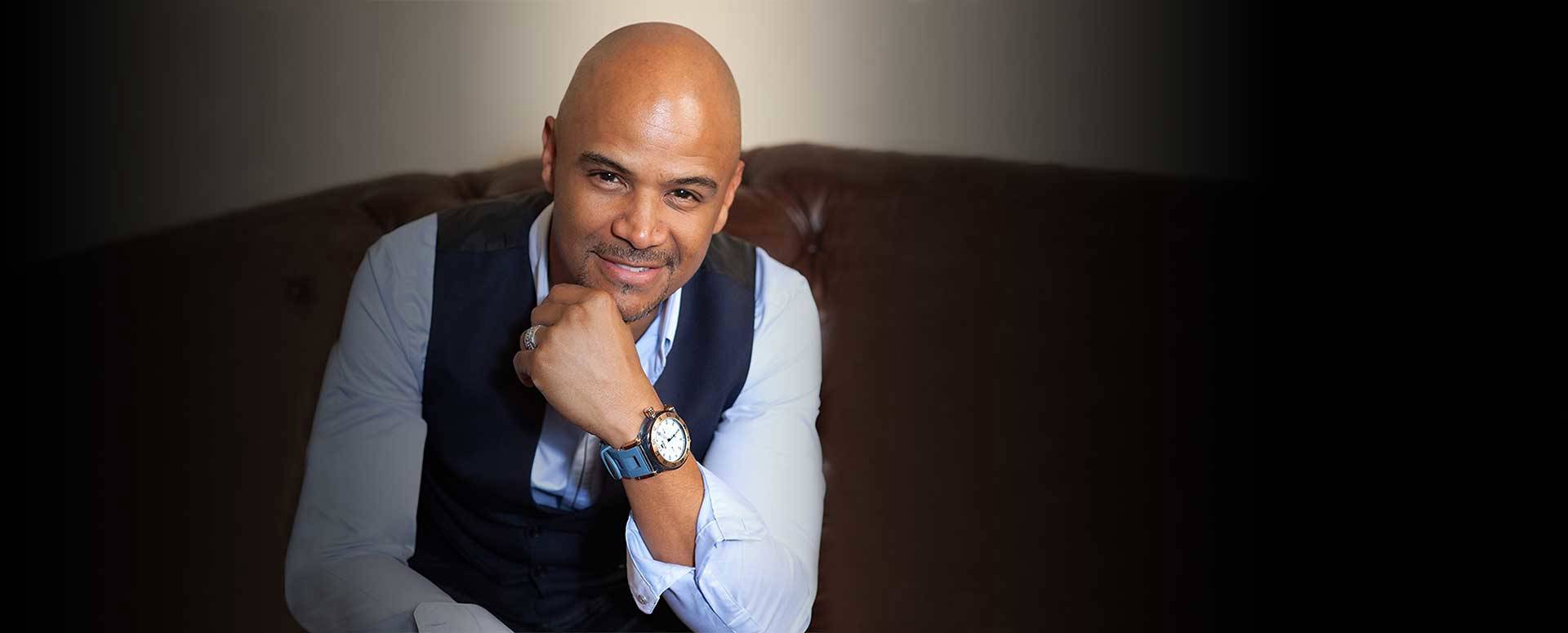 Dondré Whitfield