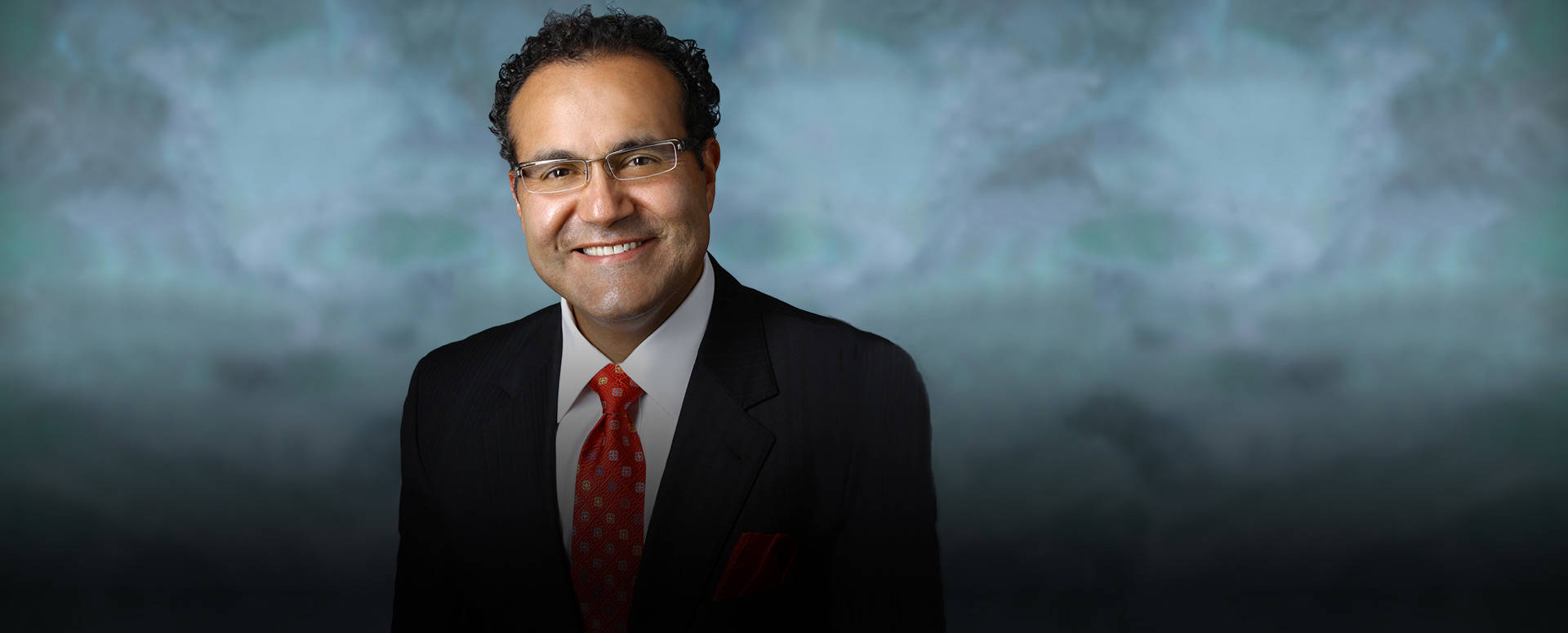 Dr. Alfredo Quiñones-Hinojosa