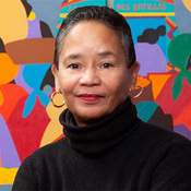 Synthia  Saint James
